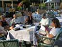 avec nos amis au bord de la piscine de l'hotel au Caire..Th�r�se; Etienne, Jeaninne, Christophe et Aline !