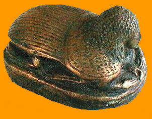 embl�me de l'Egypte, le scarab�e !
