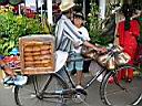 le marchand de pain � Mahebourg