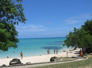 La plage de la Cuvette �Ggrand Baie