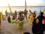 d�monstration de S�ga sur la plage de Trou aux Biches 